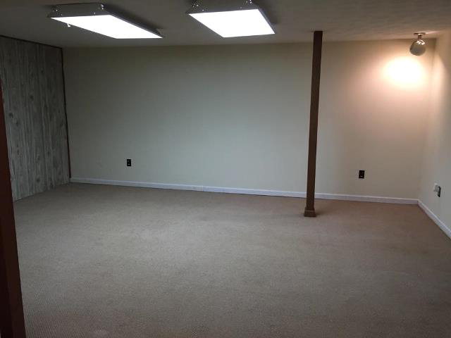25174 Lawnfield Drive Property Photo 8