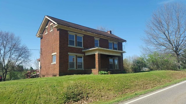 3819 St. Rt. 588 Property Photo 1