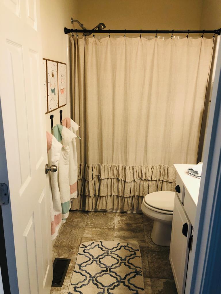 51 Henderson Road Property Photo 24