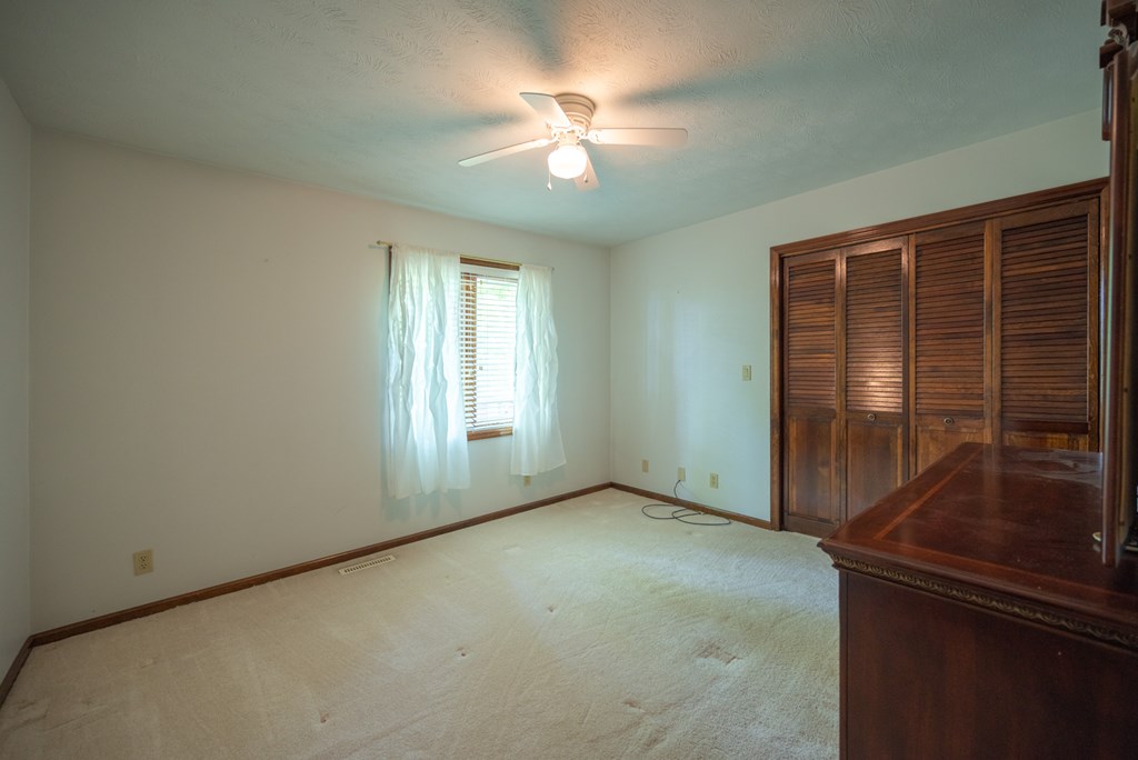 116 Overlook Property Photo 39