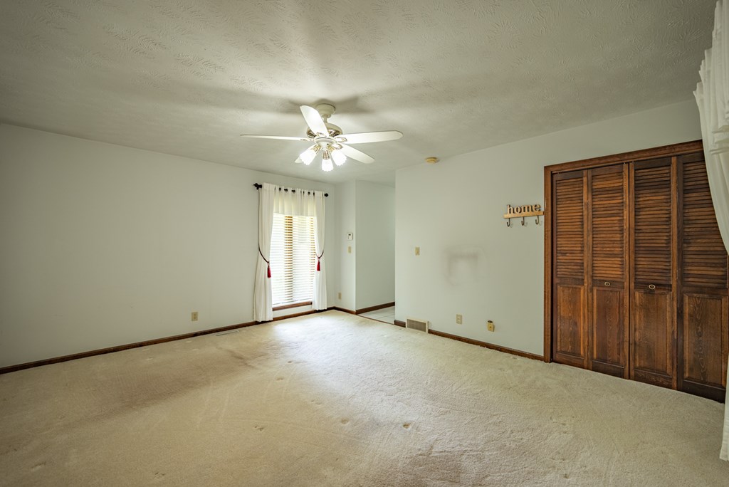 116 Overlook Property Photo 44