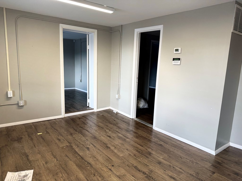 410 W Emmit Ave. Property Photo 11