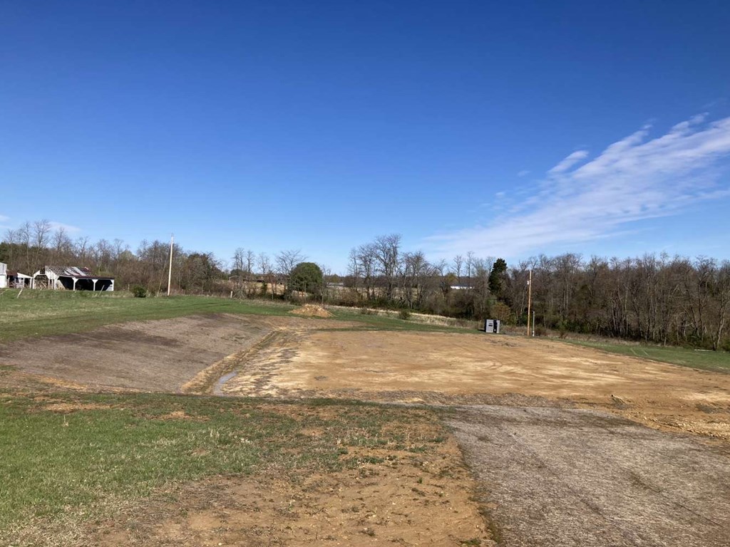 501 Grubb Road Property Photo 3