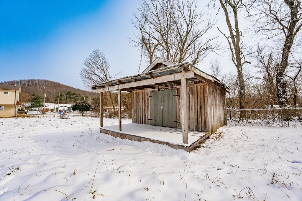 157 Easterday Road Property Photo 42