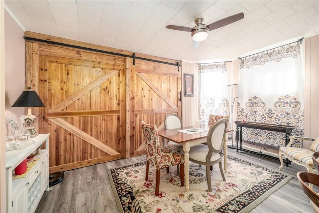 16093 Main Street Property Photo
