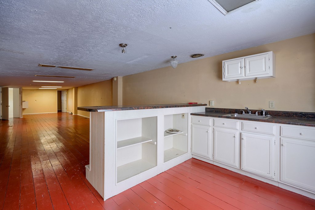 166 W Main Street Property Photo 32