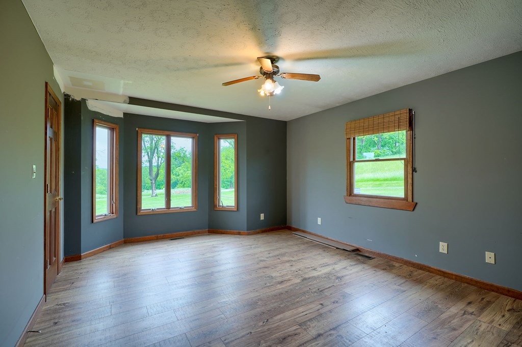 10057 St. Rt. 776 Property Photo 33