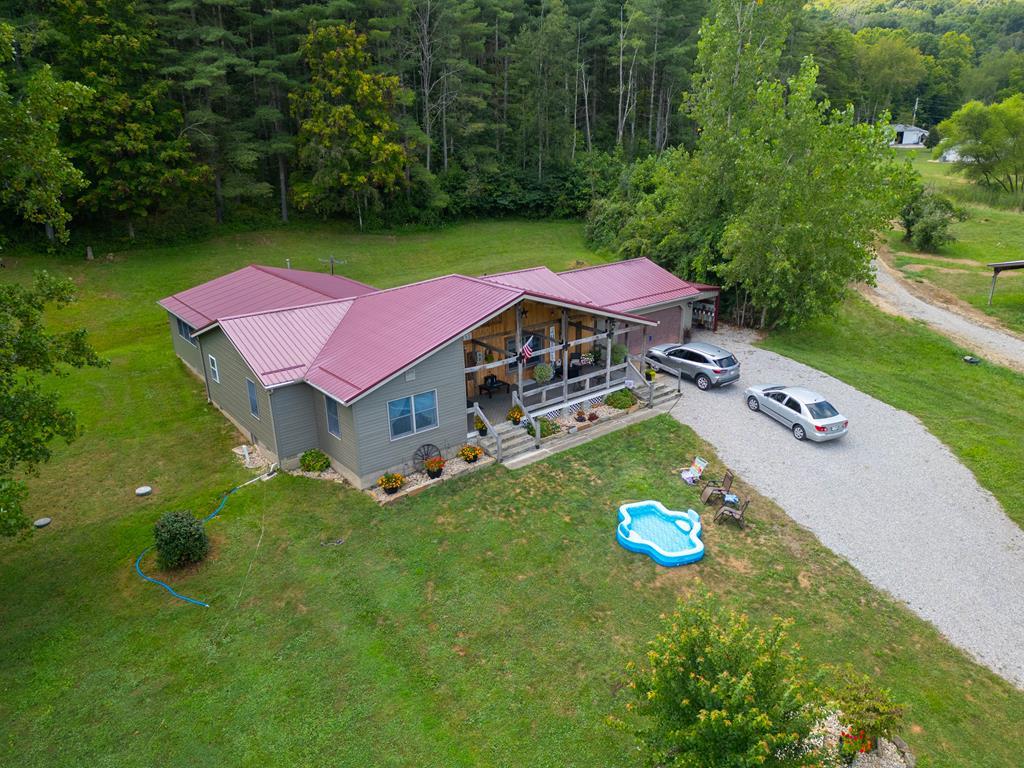 1601 Schmidt Road Property Photo 1