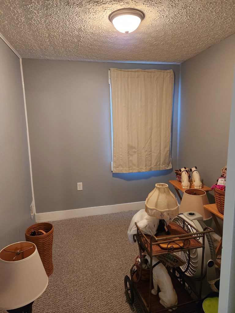 556 Mill Street Property Photo 6