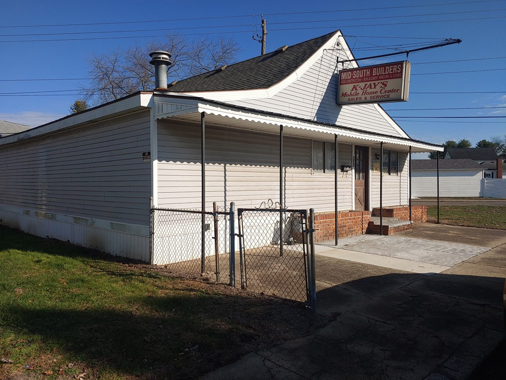 923 Jefferson Ave. Property Photo 6