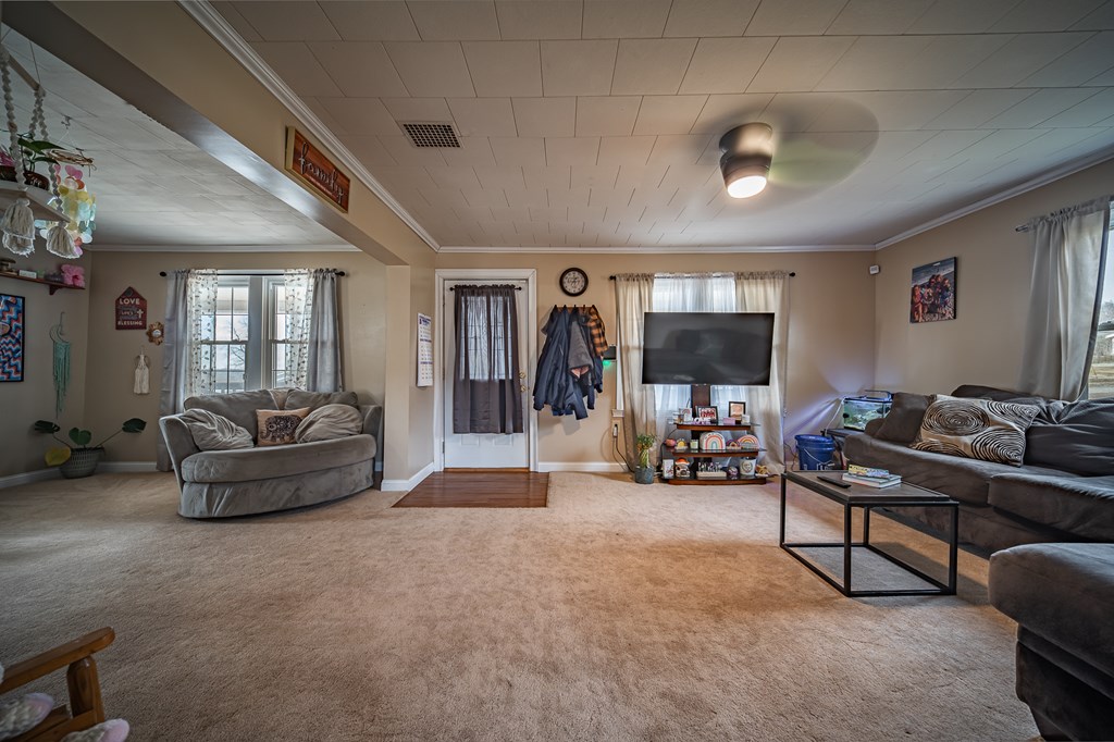 6269 Beaver Pike Property Photo 6