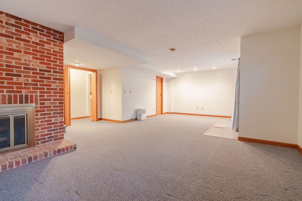 258 Independence Drive Property Photo 32
