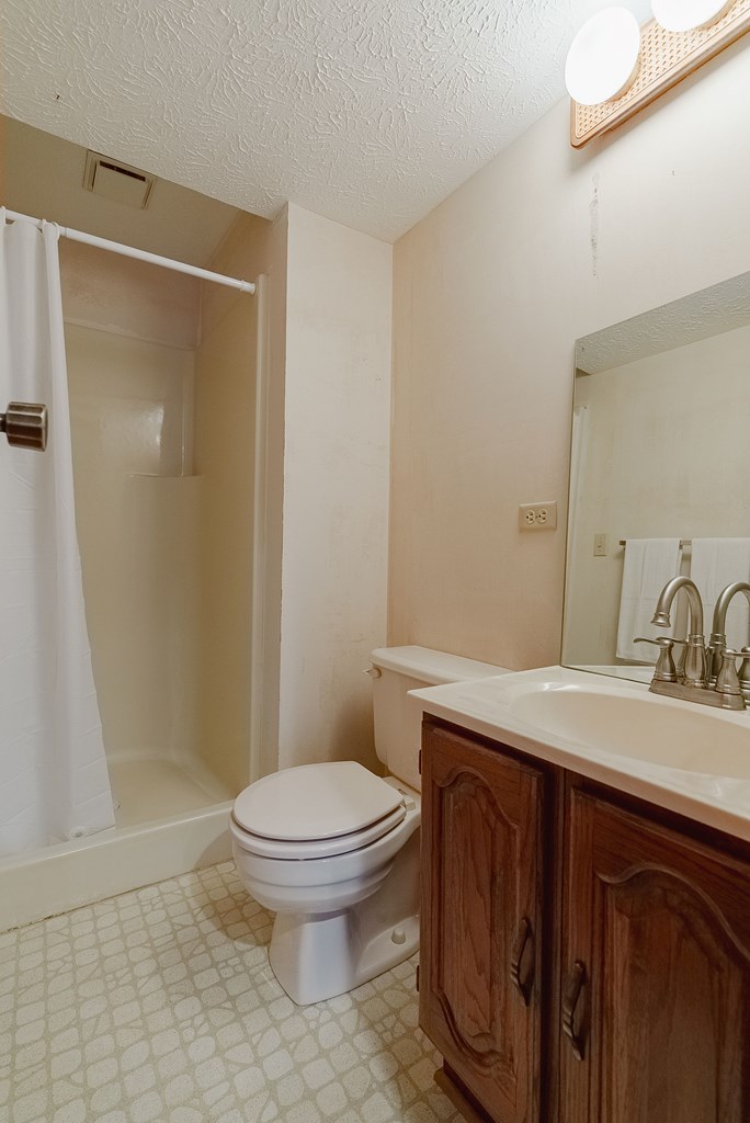 258 Independence Drive Property Photo 41