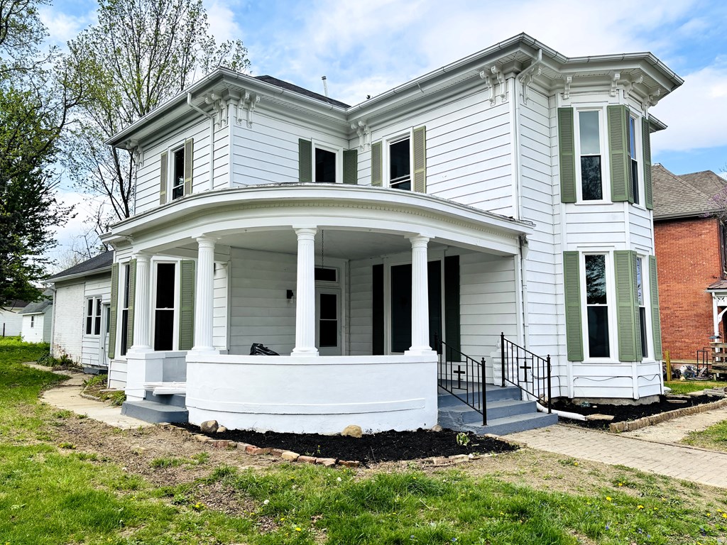 31 Pickaway Property Photo 3