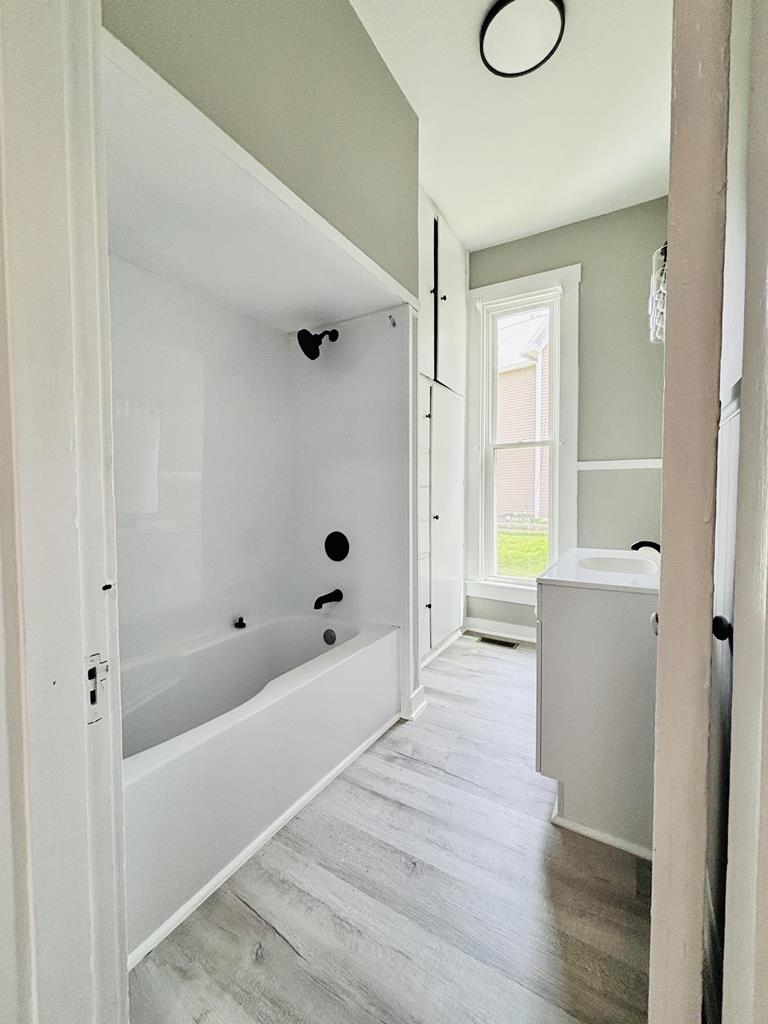 31 Pickaway Property Photo 20
