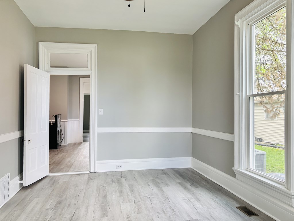 31 Pickaway Property Photo 25