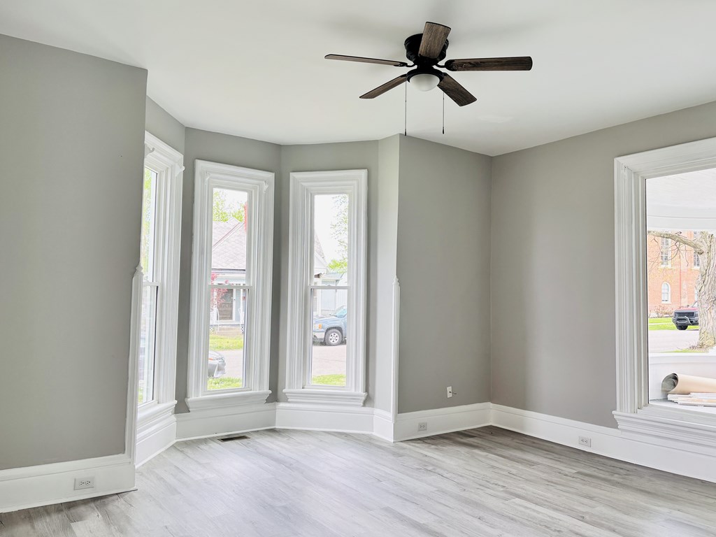 31 Pickaway Property Photo 26
