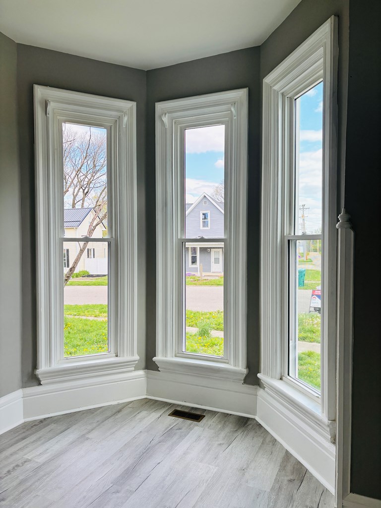 31 Pickaway Property Photo 28