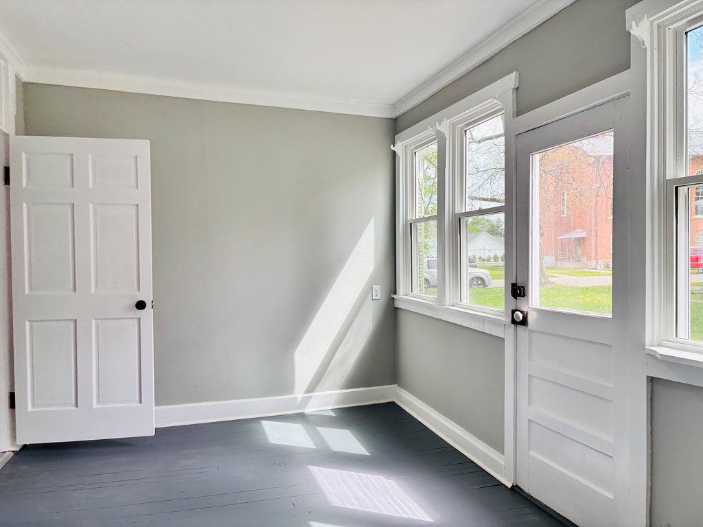 31 Pickaway Property Photo 34