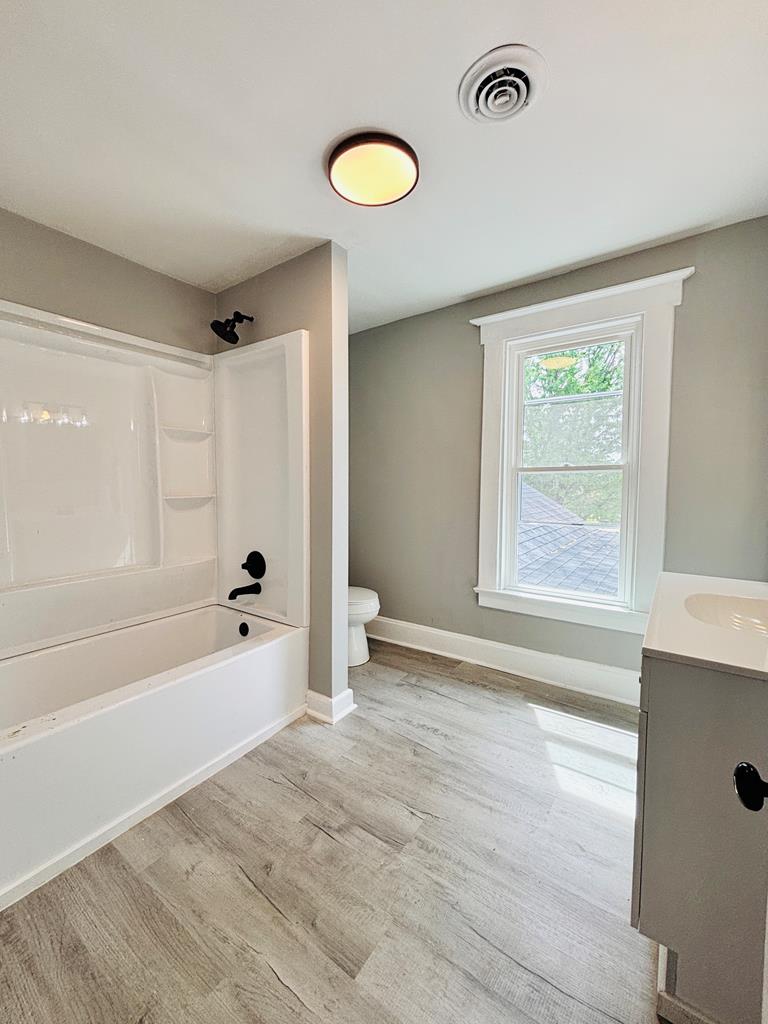 31 Pickaway Property Photo 41