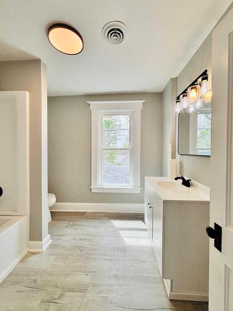31 Pickaway Property Photo 42