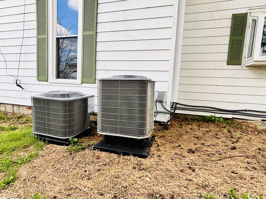 31 Pickaway Property Photo 47