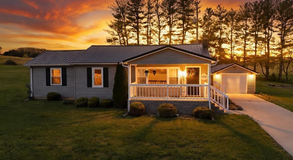 9993 Four Mile Property Photo 2