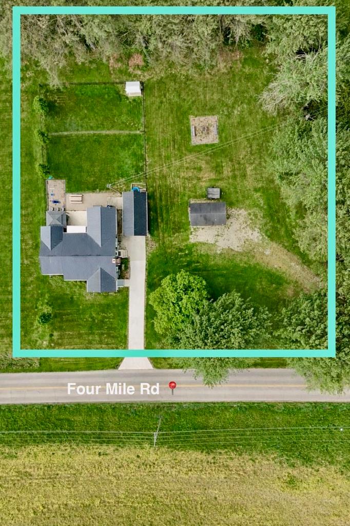 9993 Four Mile Property Photo 7