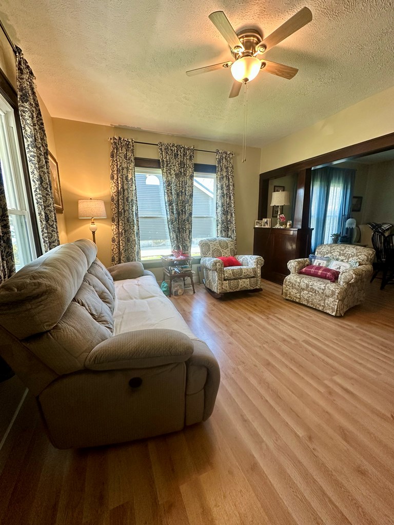 38 Porter Ave. Property Photo 5