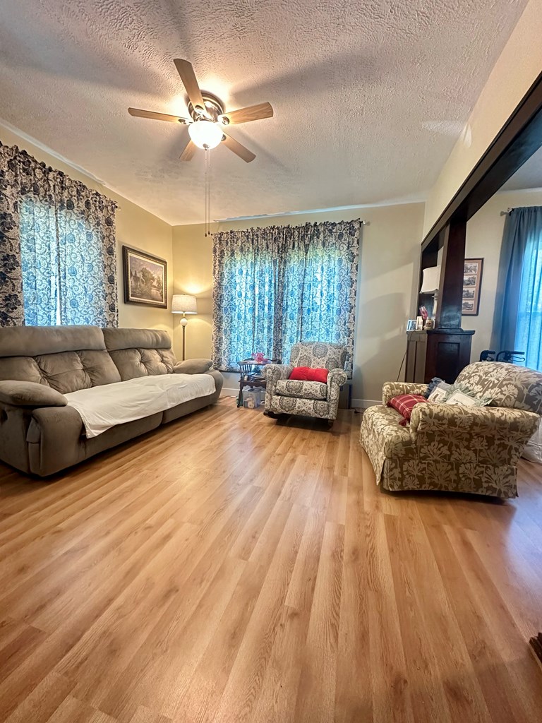 38 Porter Ave. Property Photo 6