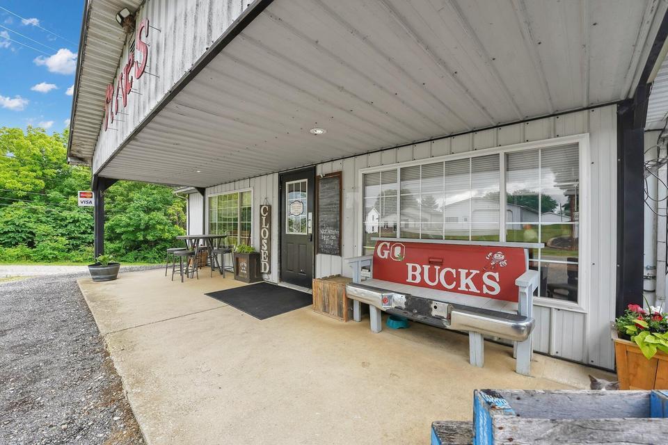 11850 Walnut Street Property Photo 5