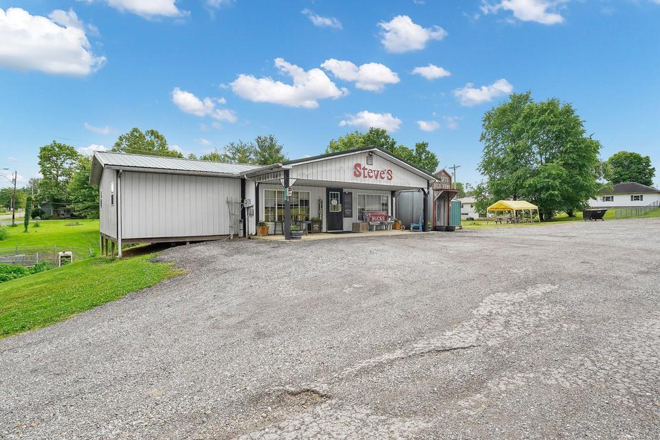 11850 Walnut Street Property Photo 17