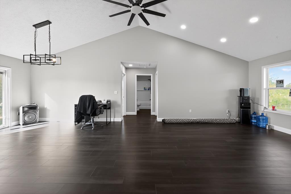 6180 Shaw Road Property Photo 16