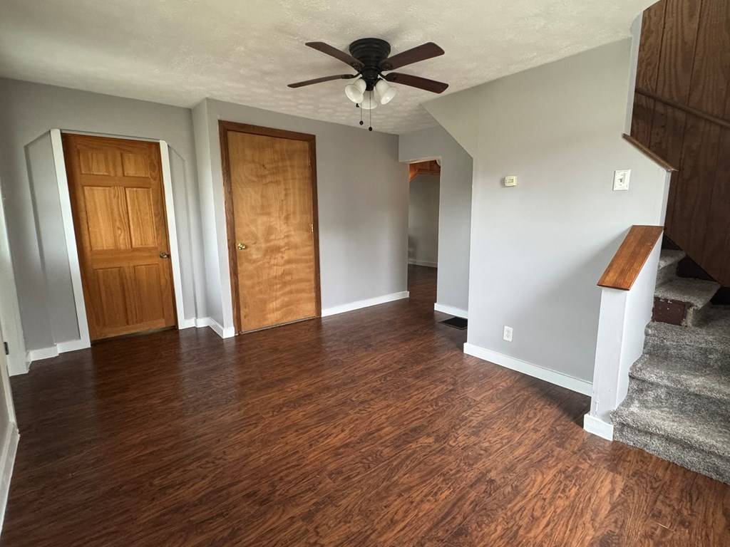2 Vine Street Property Photo 9