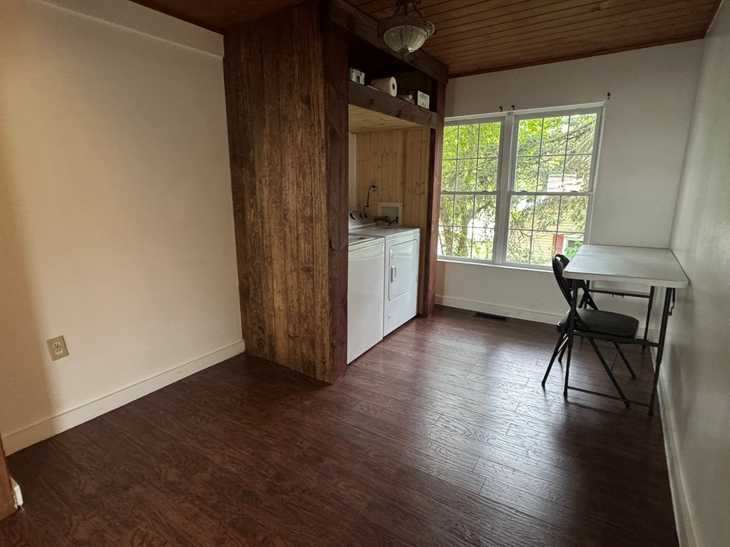 2 Vine Street Property Photo 14