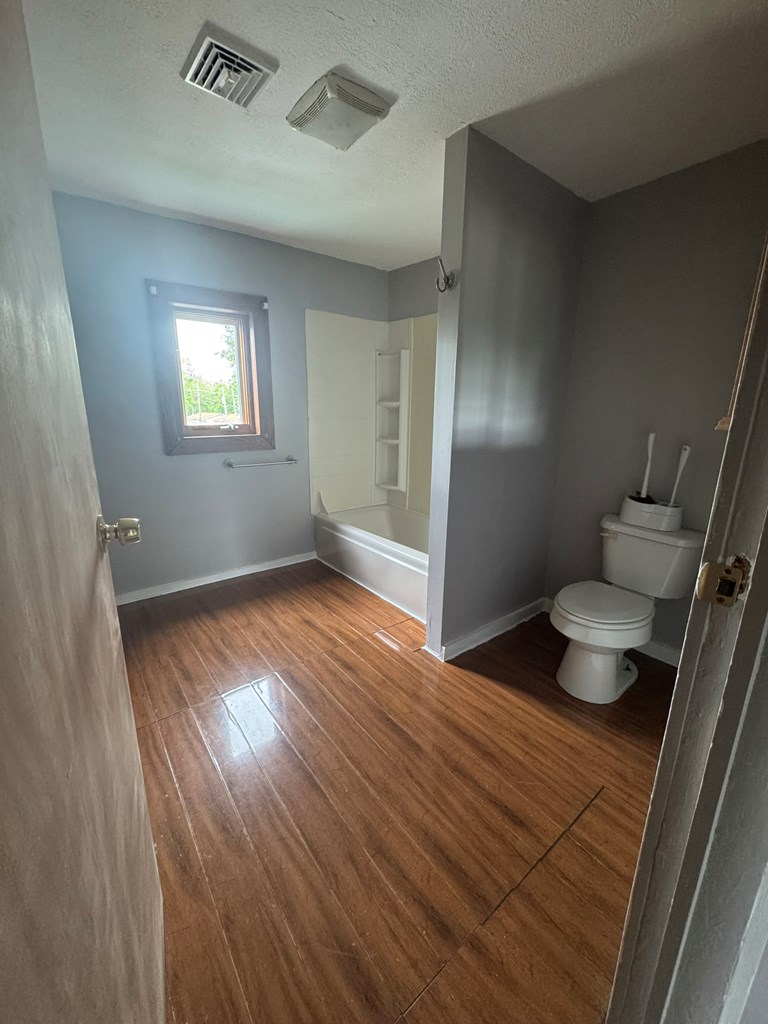 2 Vine Street Property Photo 18