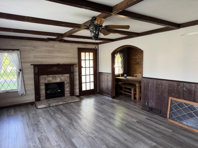 110 S Pearl Property Photo 53