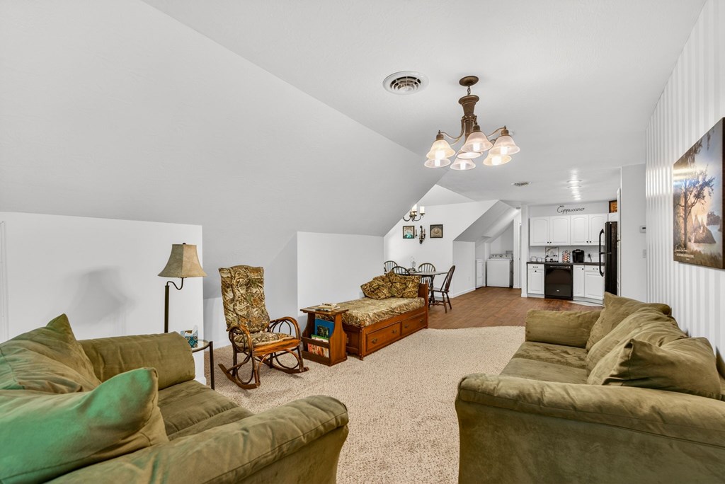 2198 Adelphia State Rd. Property Photo 39