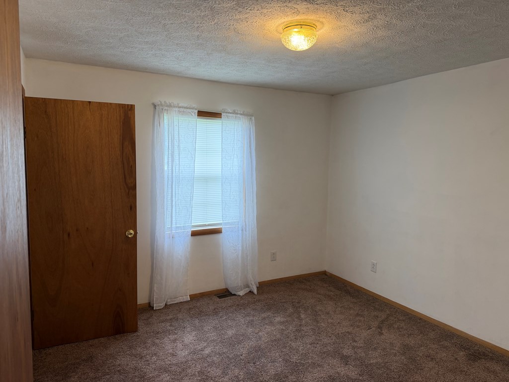 25 Lakeview Drive Property Photo 24