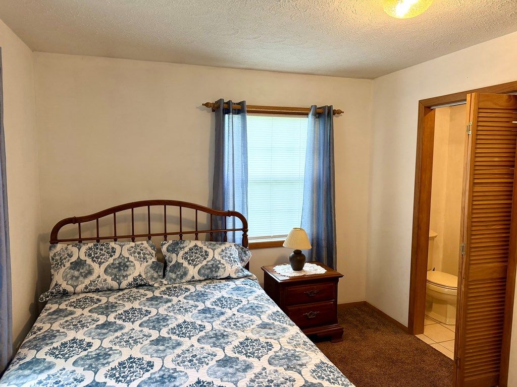 25 Lakeview Drive Property Photo 33