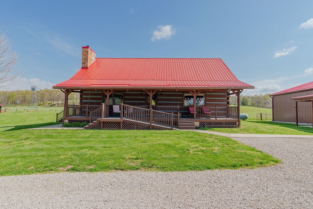 325 Ackley Road Property Photo 4