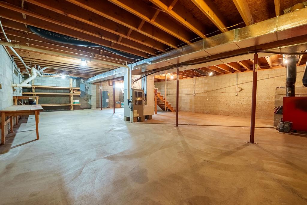 325 Ackley Road Property Photo 43