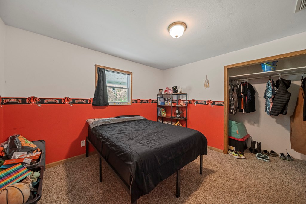 2840 Henley Comstock Property Photo 48