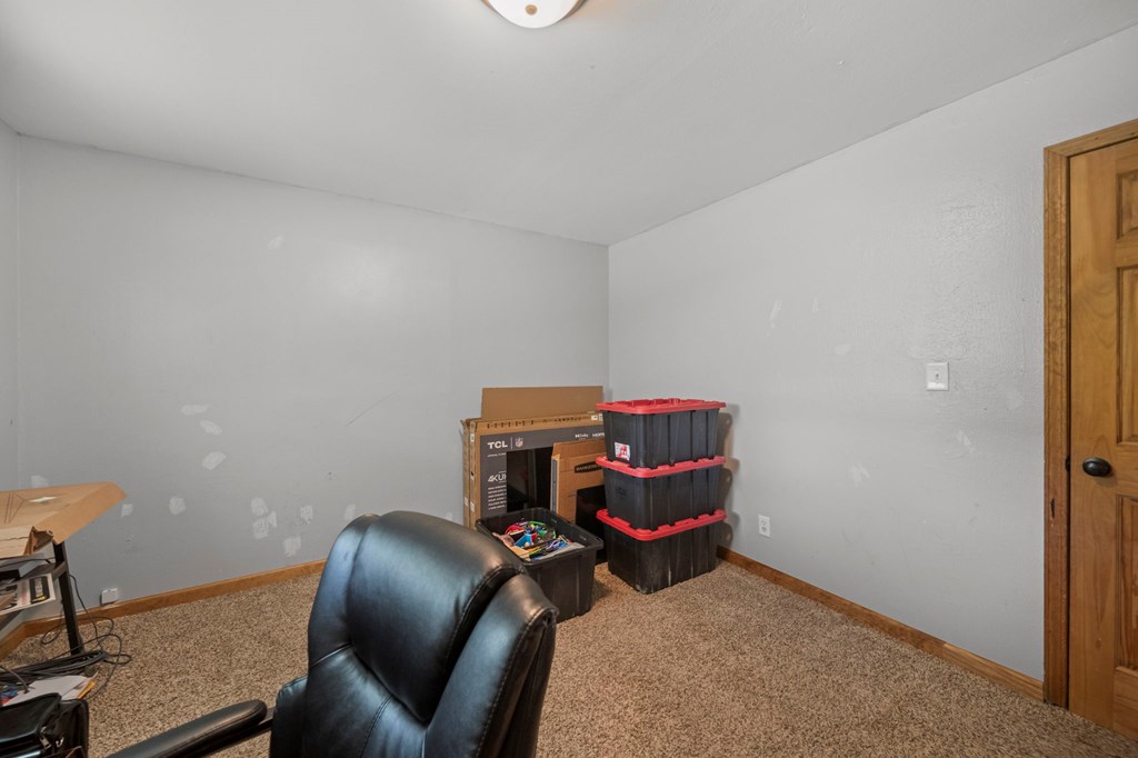2840 Henley Comstock Property Photo 51