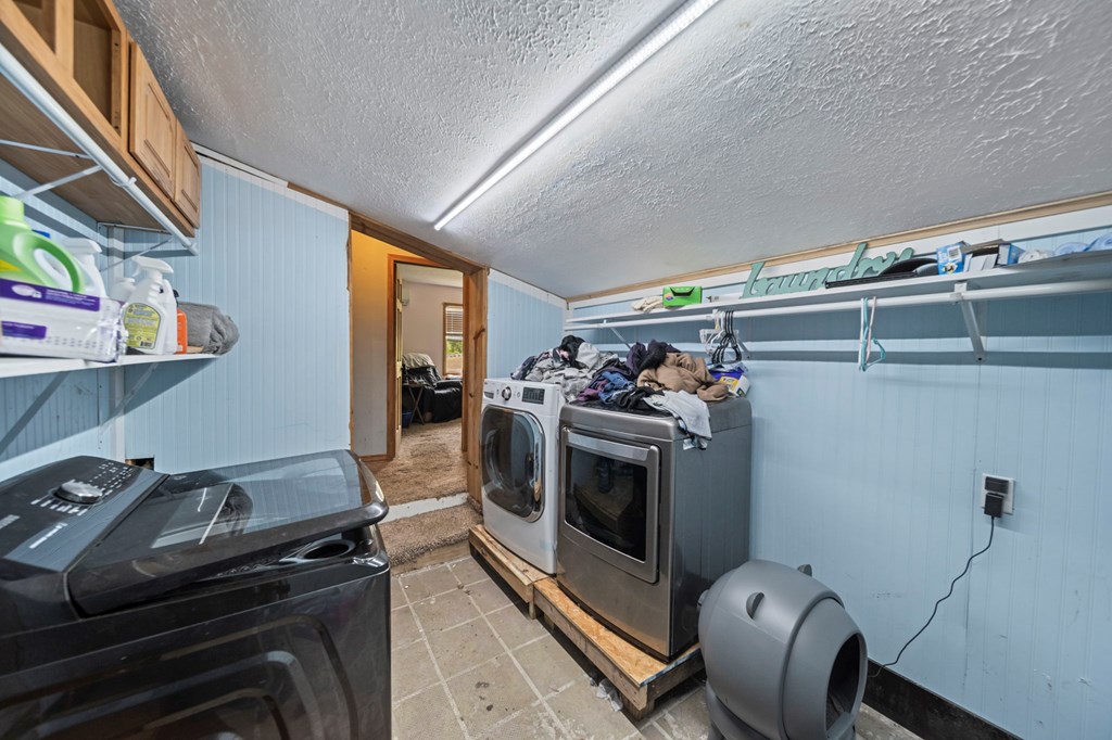 2840 Henley Comstock Property Photo 70