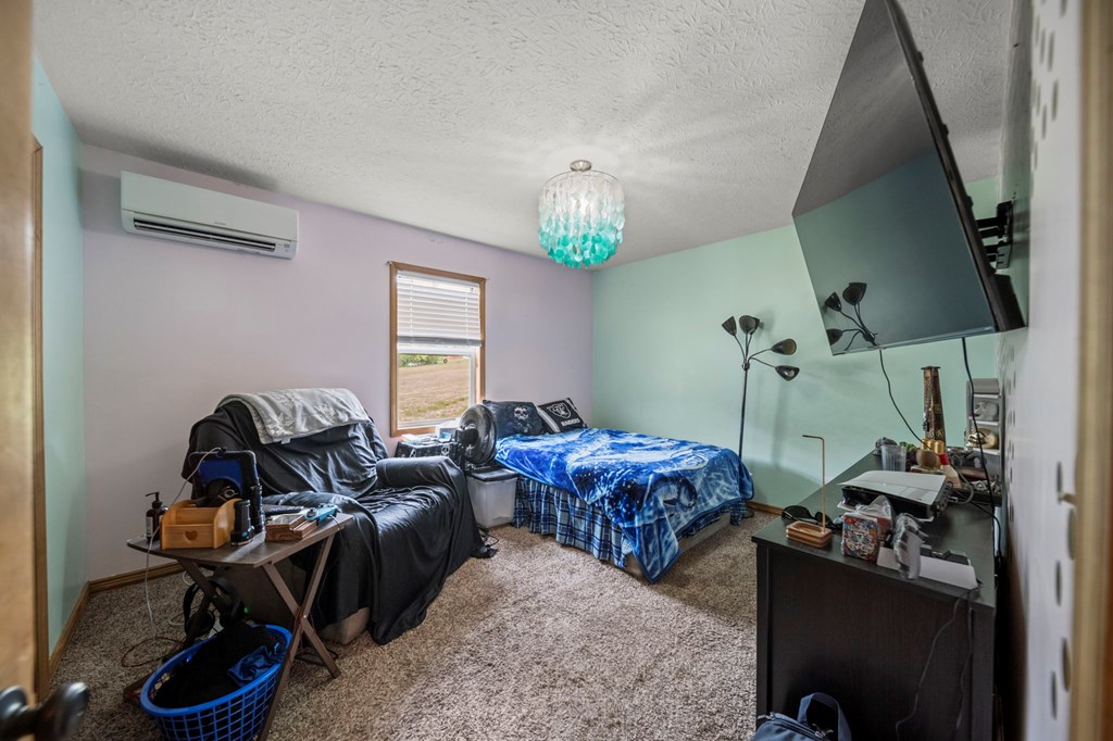 2840 Henley Comstock Property Photo 78