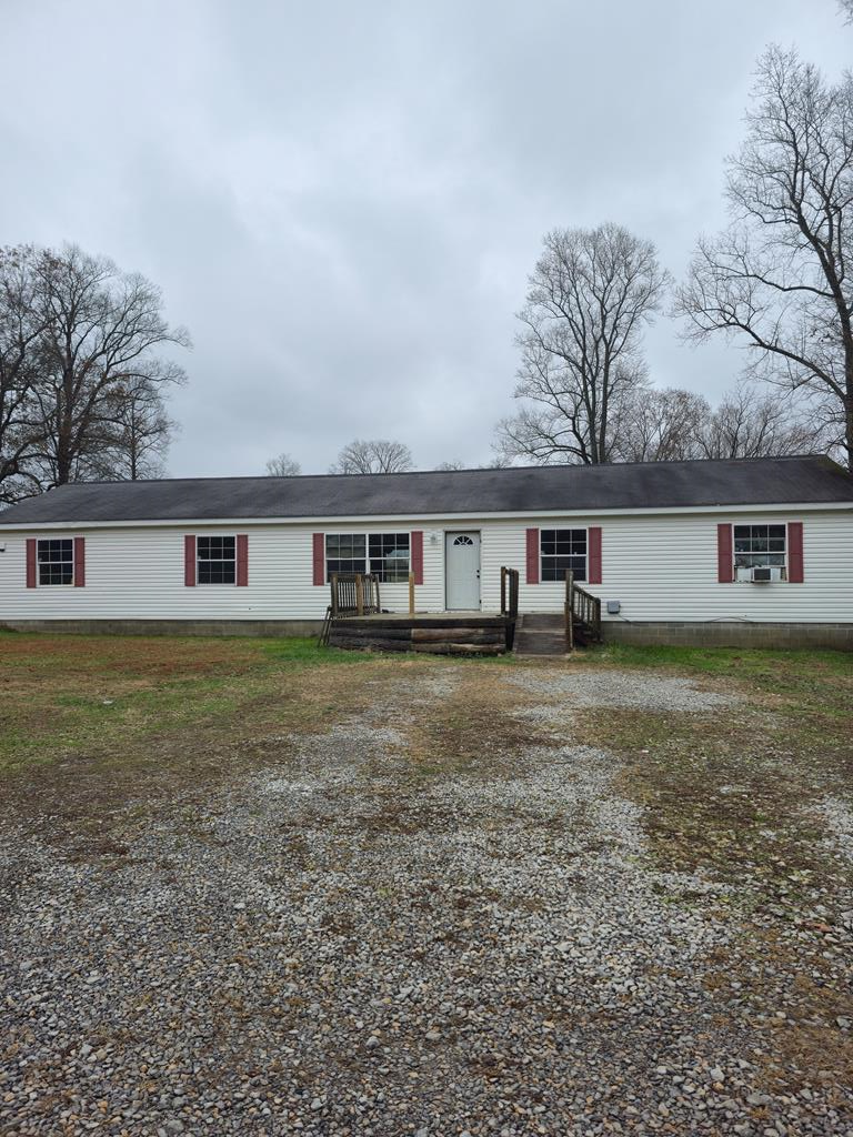 838 Grimsley Poor Road Property Photo 1