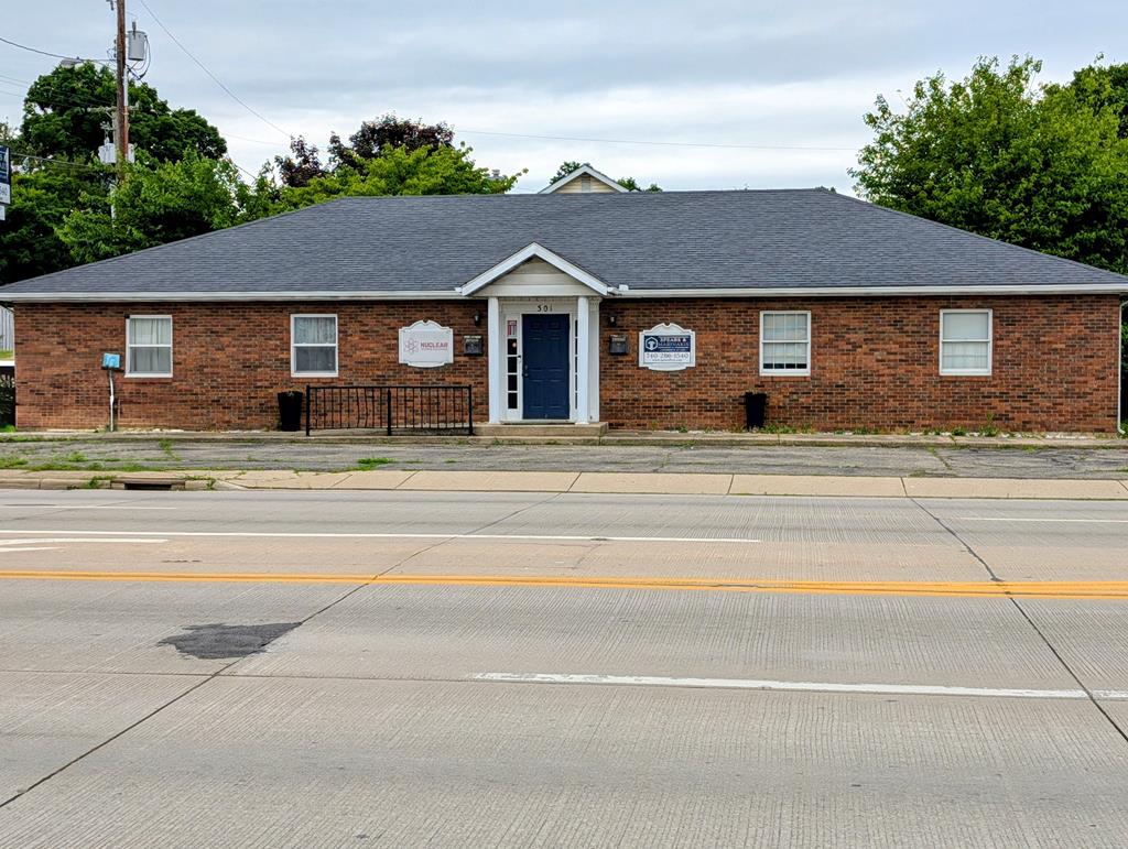 301 E Emmitt Ave. Property Photo 1