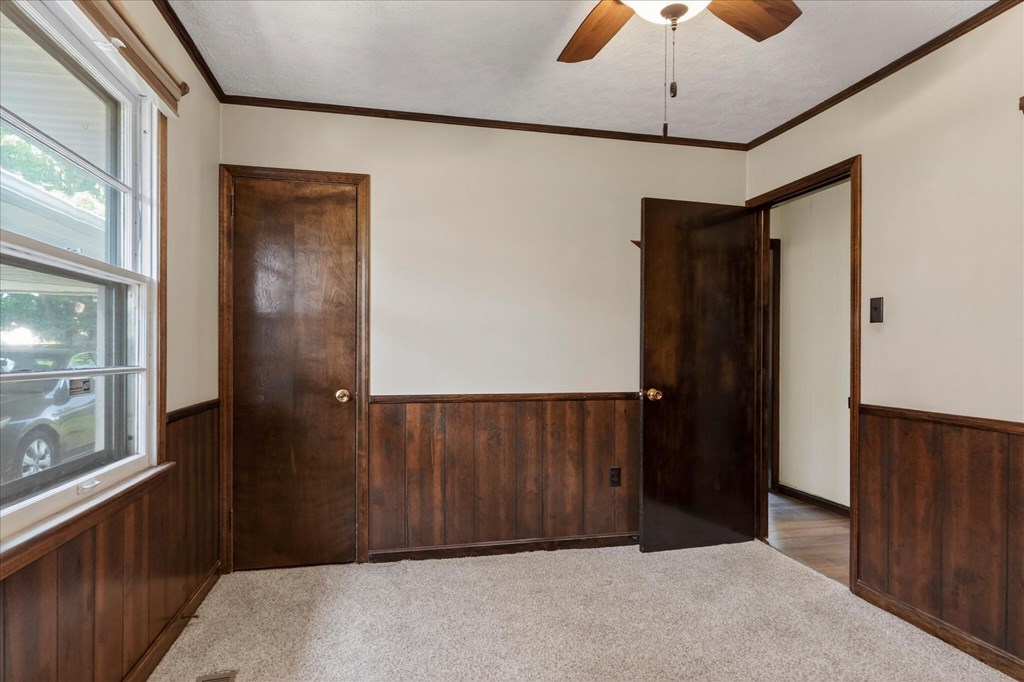 612 Walnut Property Photo 15
