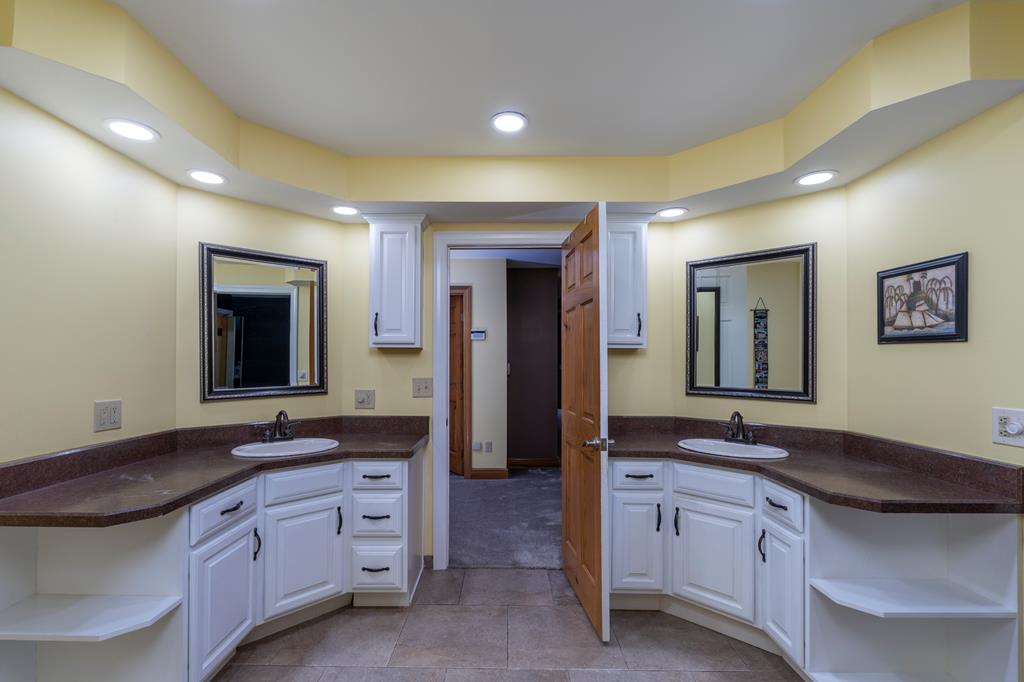 103 Suzanne Lane Property Photo 21